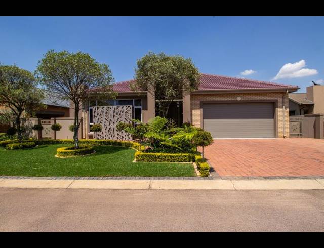 3 BEDROOM HOUSE FOR SALE IN RETIRE AT MIDSTREAM